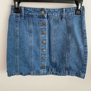 Forever 21 button denim skirt